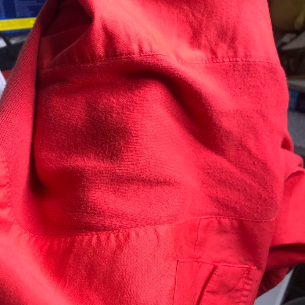 Red button shirt - Picture 3 of 4